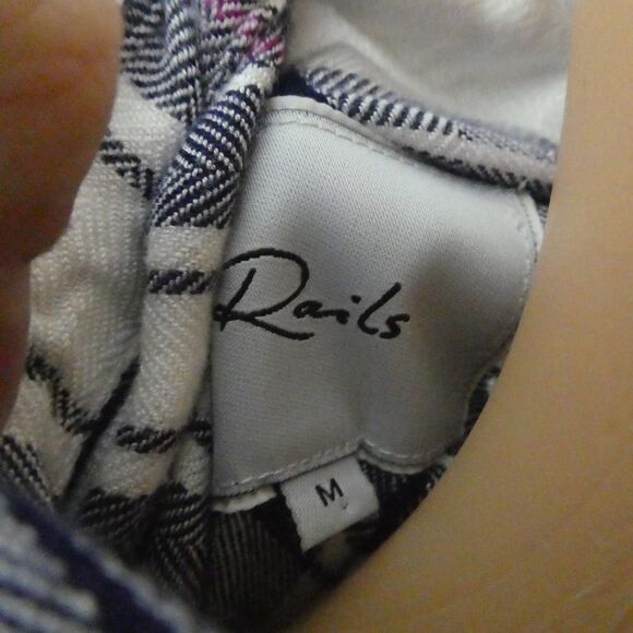 Rails Jordyn Plaid Split Tunic Tank Top Button Up Hi Low NWOT White Navy Orchid - Picture 8 of 12